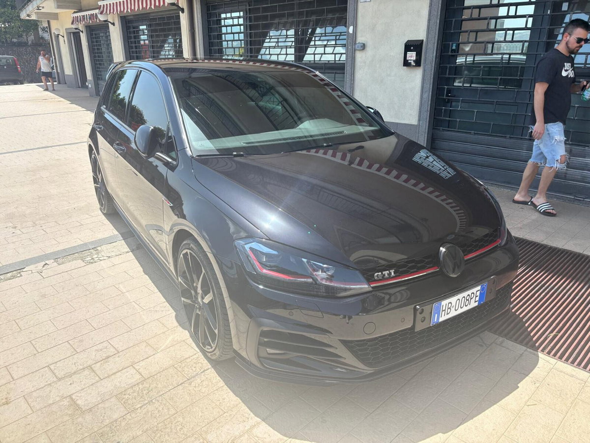 Volkswagen Golf GTI Performance 2.0 245 CV TSI DSG 5p. BMT