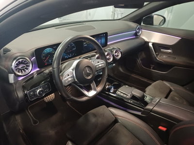 Mercedes-Benz CLA Shooting Brake 200 d Automatic Shooting Brake Sport (4)