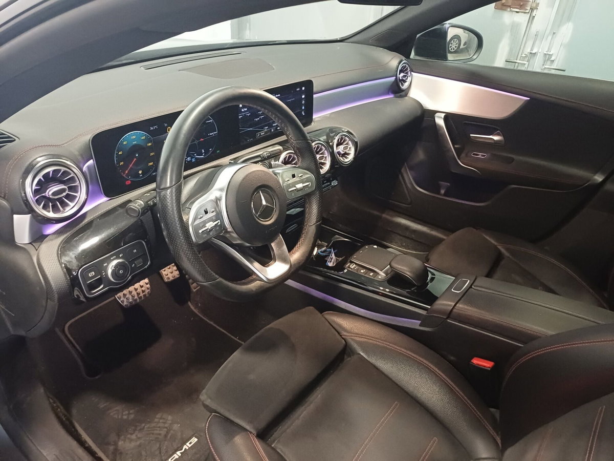 Mercedes-Benz CLA Shooting Brake 200 d Automatic Shooting Brake Sport (7)