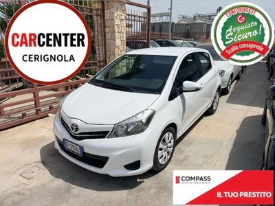 Toyota Yaris 1.D-4D 5 porte Lounge usata