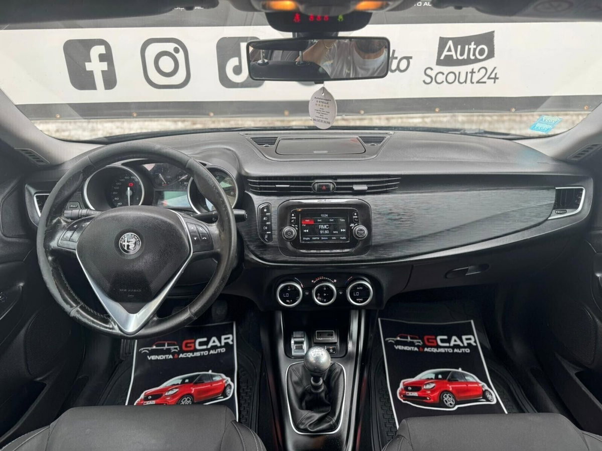 Alfa Romeo Giulietta 1.6 JTDm Ti 120cv (8)