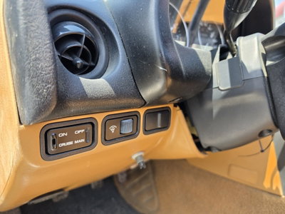Mazda MX-5 1.8i 16V cat (10)