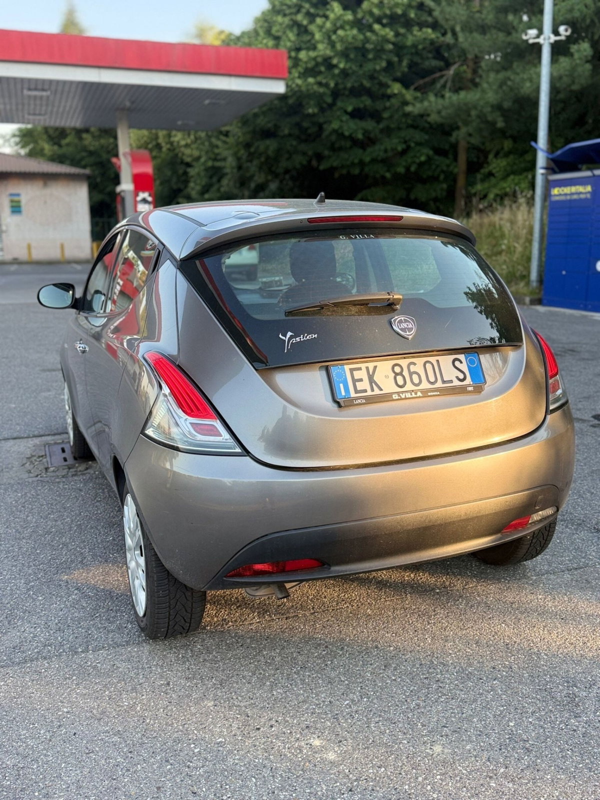 Lancia Ypsilon 1.2 69 CV 5 porte Platinum (6)