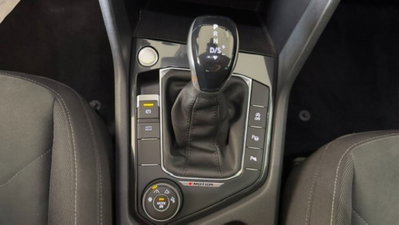 Volkswagen Tiguan 2.0 TDI 150 CV SCR DSG 4MOTION Elegance (14)