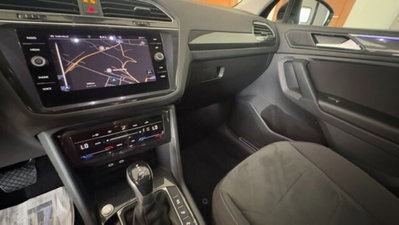 Volkswagen Tiguan 2.0 TDI 150 CV SCR DSG 4MOTION Elegance (18)