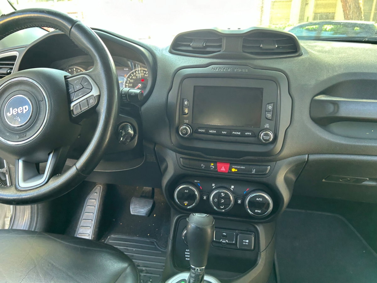Jeep Renegade 2.0 Mjt 140CV 4WD Active Drive Low Limited (9)