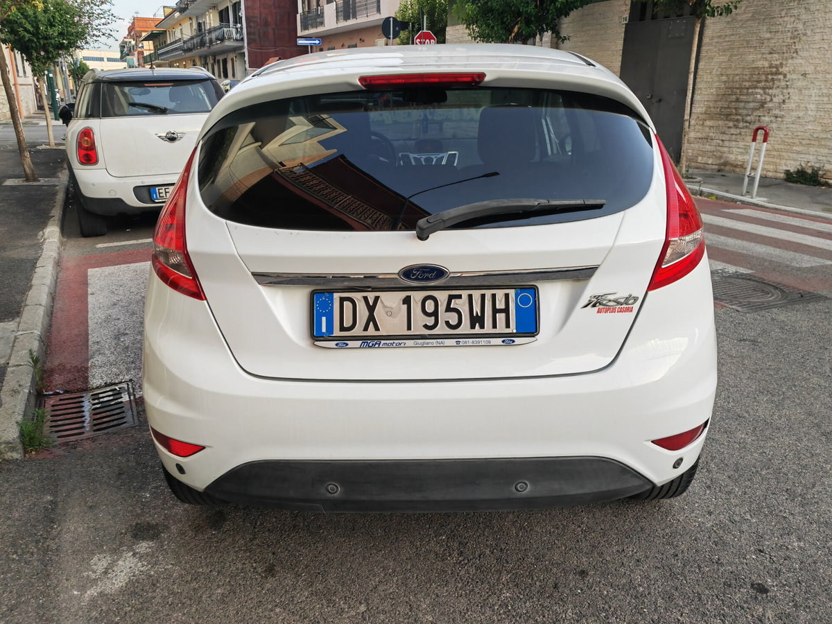 Ford Fiesta 1.4 5 porte Bz.- GPL Titanium (12)