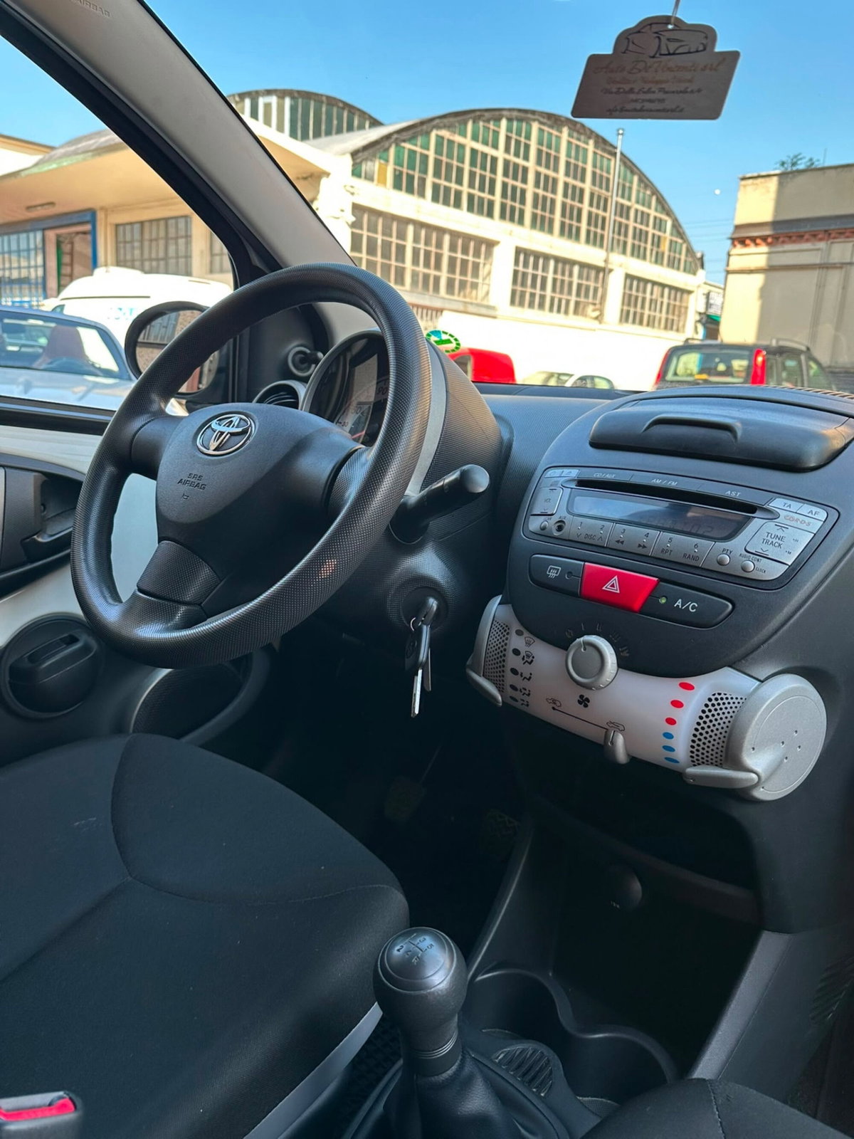 Toyota Aygo 1.0 12V VVT-i 5 porte Active Connect (18)