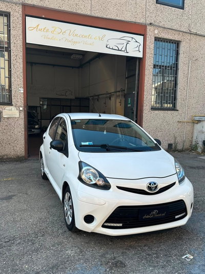 Toyota Aygo 1.0 12V VVT-i 5 porte Active Connect (3)