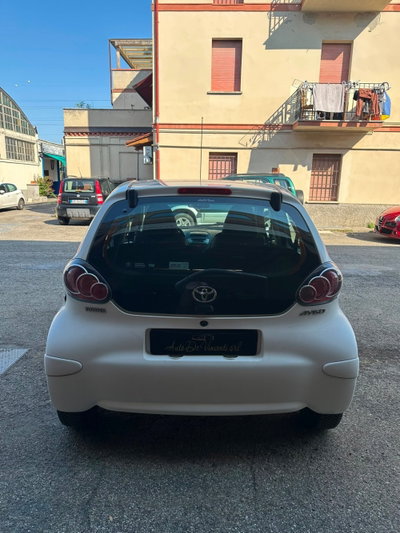 Toyota Aygo 1.0 12V VVT-i 5 porte Active Connect (6)
