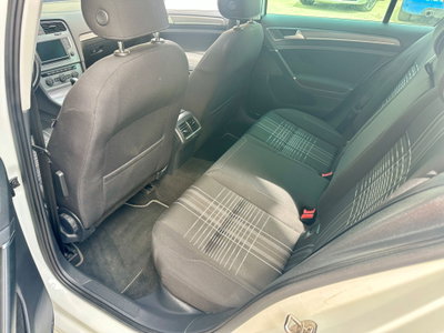 Volkswagen Golf 2.0 TDI DSG 5p. Highline BlueMotion Technology (14)