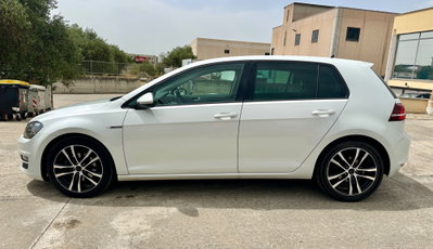 Volkswagen Golf 2.0 TDI DSG 5p. Highline BlueMotion Technology (6)