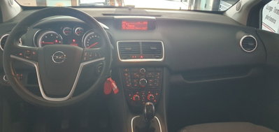 Opel Meriva 1.3 CDTI 95CV ecoFLEStart&Stop Cosmo (5)