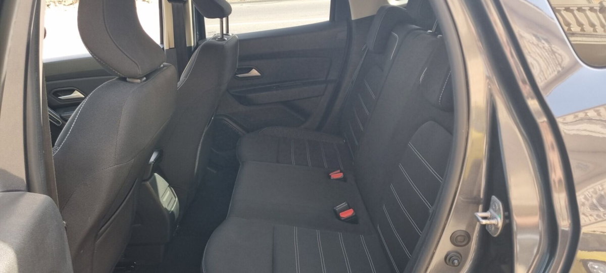 Dacia Duster 1.0 TCe GPL 4x2 Extreme (7)