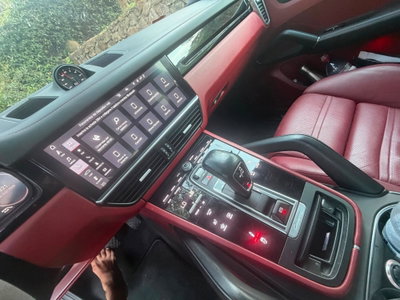 Porsche Cayenne Coupé 3.0 V6 (4)