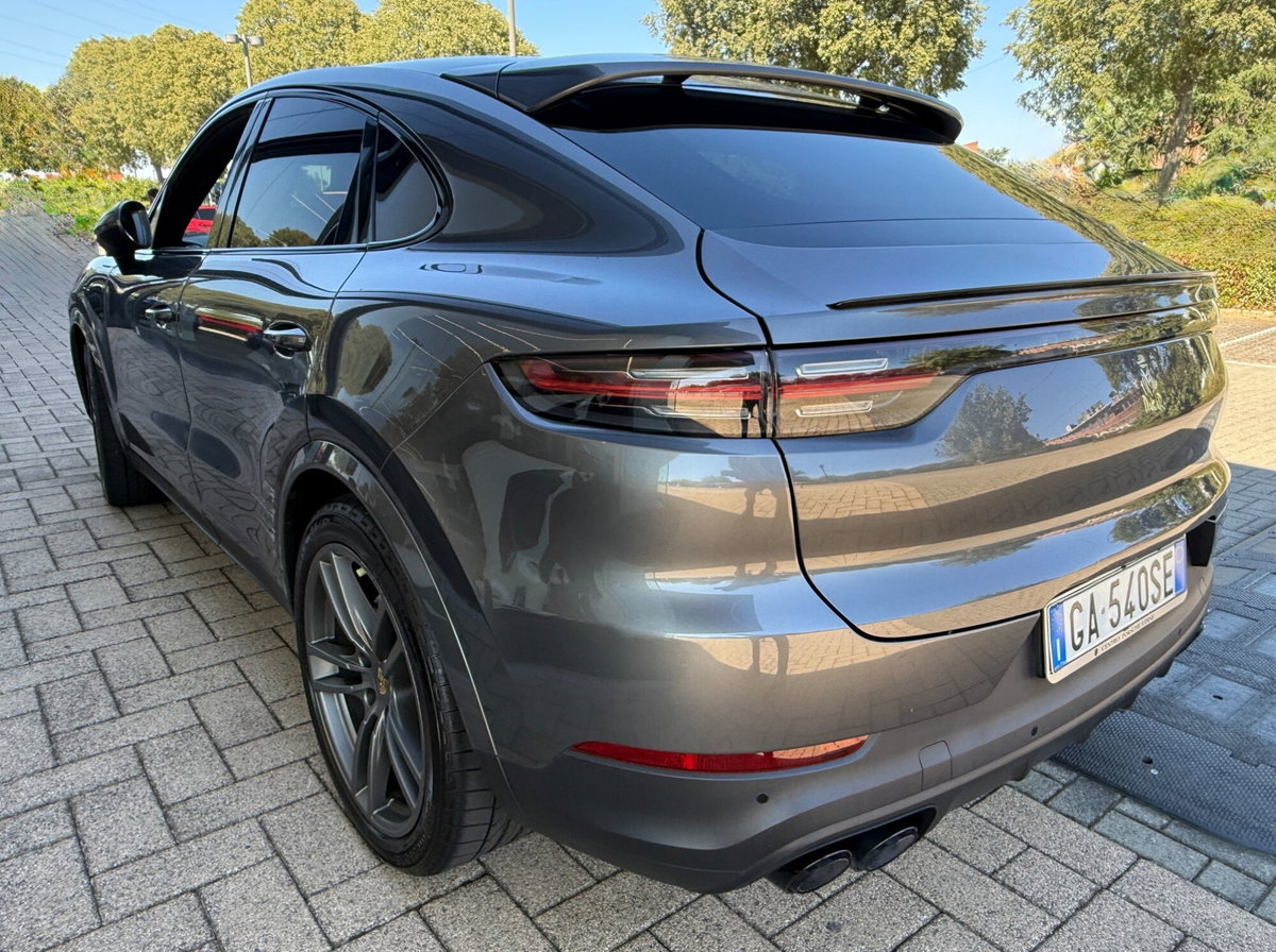 Porsche Cayenne Coupé 3.0 V6 (9)