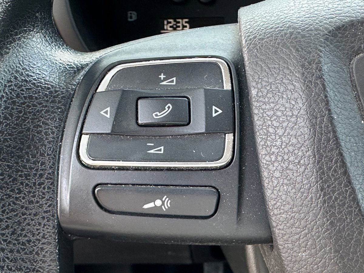 SEAT Leon 1.4 Reference (19)