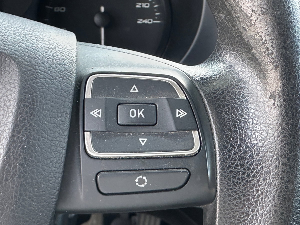 SEAT Leon 1.4 Reference (20)