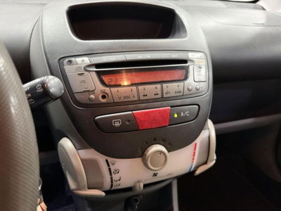 Peugeot 107 68CV 5p. Desir (11)