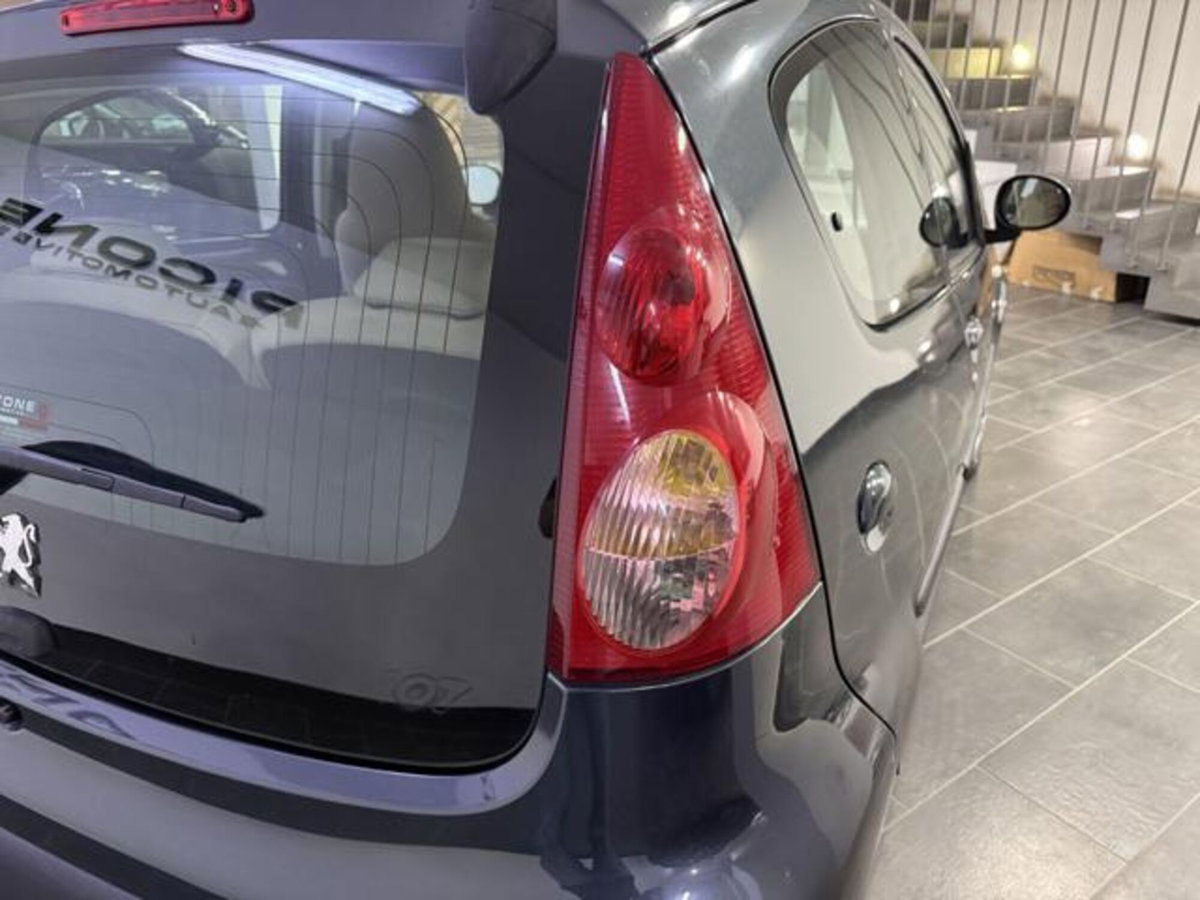 Peugeot 107 68CV 5p. Desir (6)