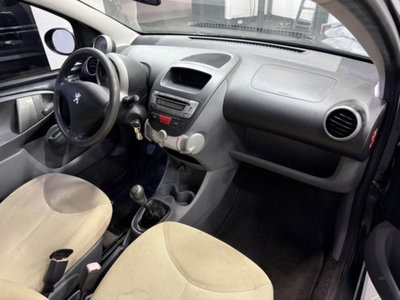 Peugeot 107 68CV 5p. Desir (9)