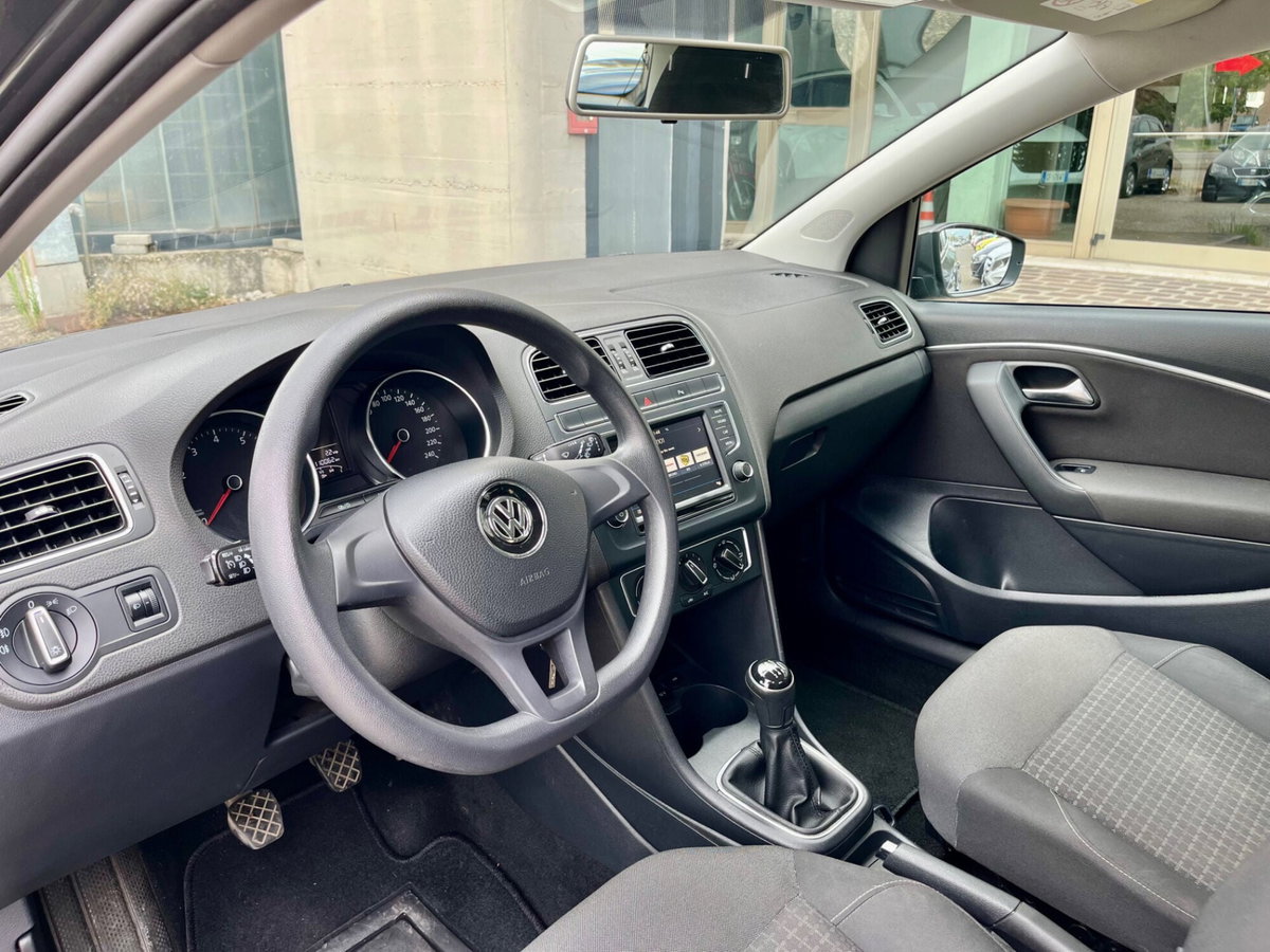 Volkswagen Polo 1.0 MPI 75 CV 5p. Comfortline (5)