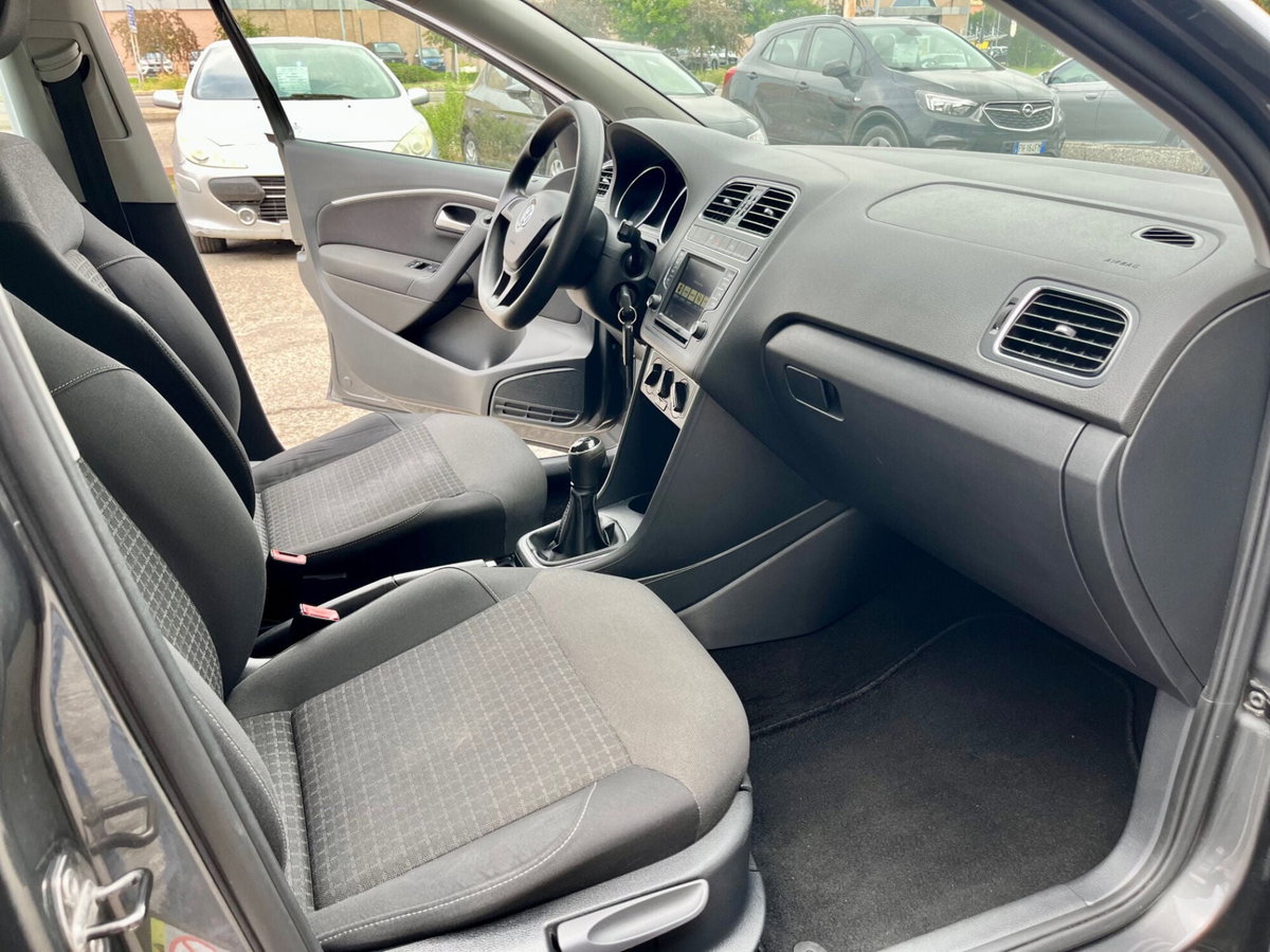 Volkswagen Polo 1.0 MPI 75 CV 5p. Comfortline (6)