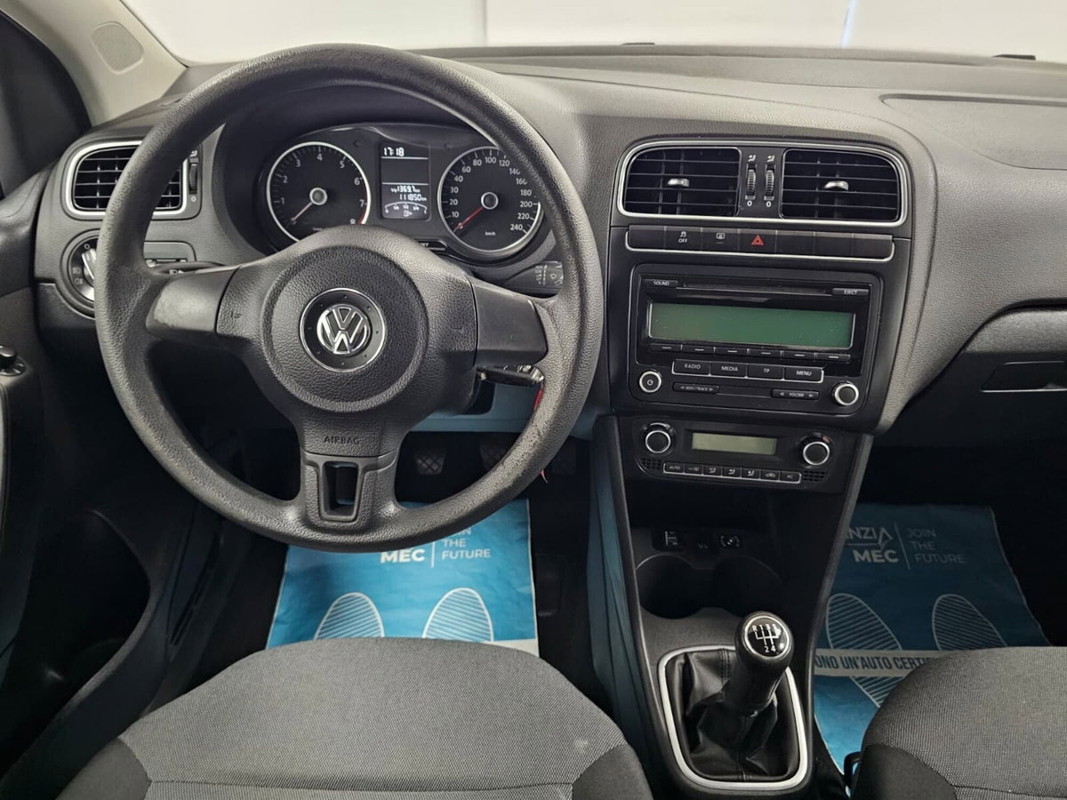 Volkswagen Polo 1.4 5 porte Comfortline BiFuel (6)
