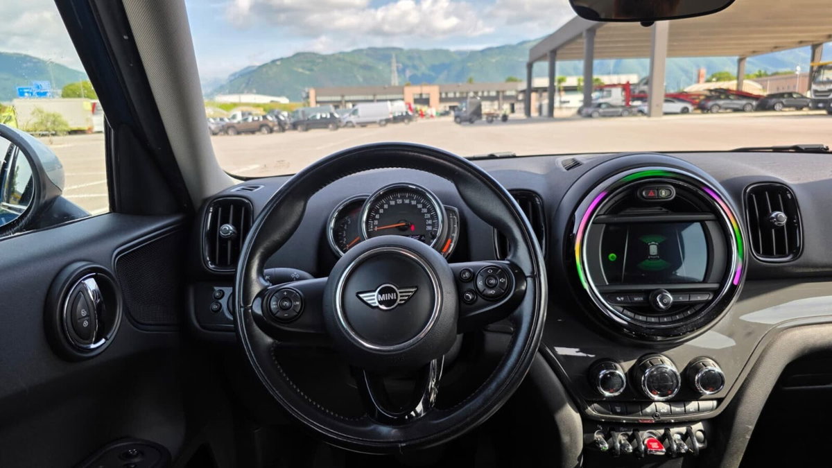 MINI Mini Countryman 2.0 Cooper D Business Countryman (10)