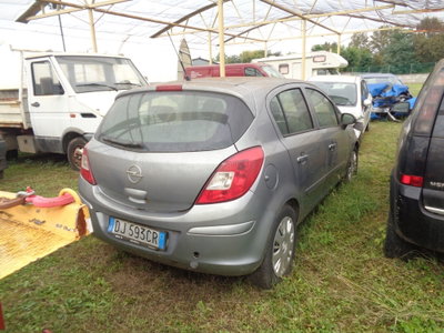 Mazda Mazda2 1.6 TD 90CV 3p. Sport (13)