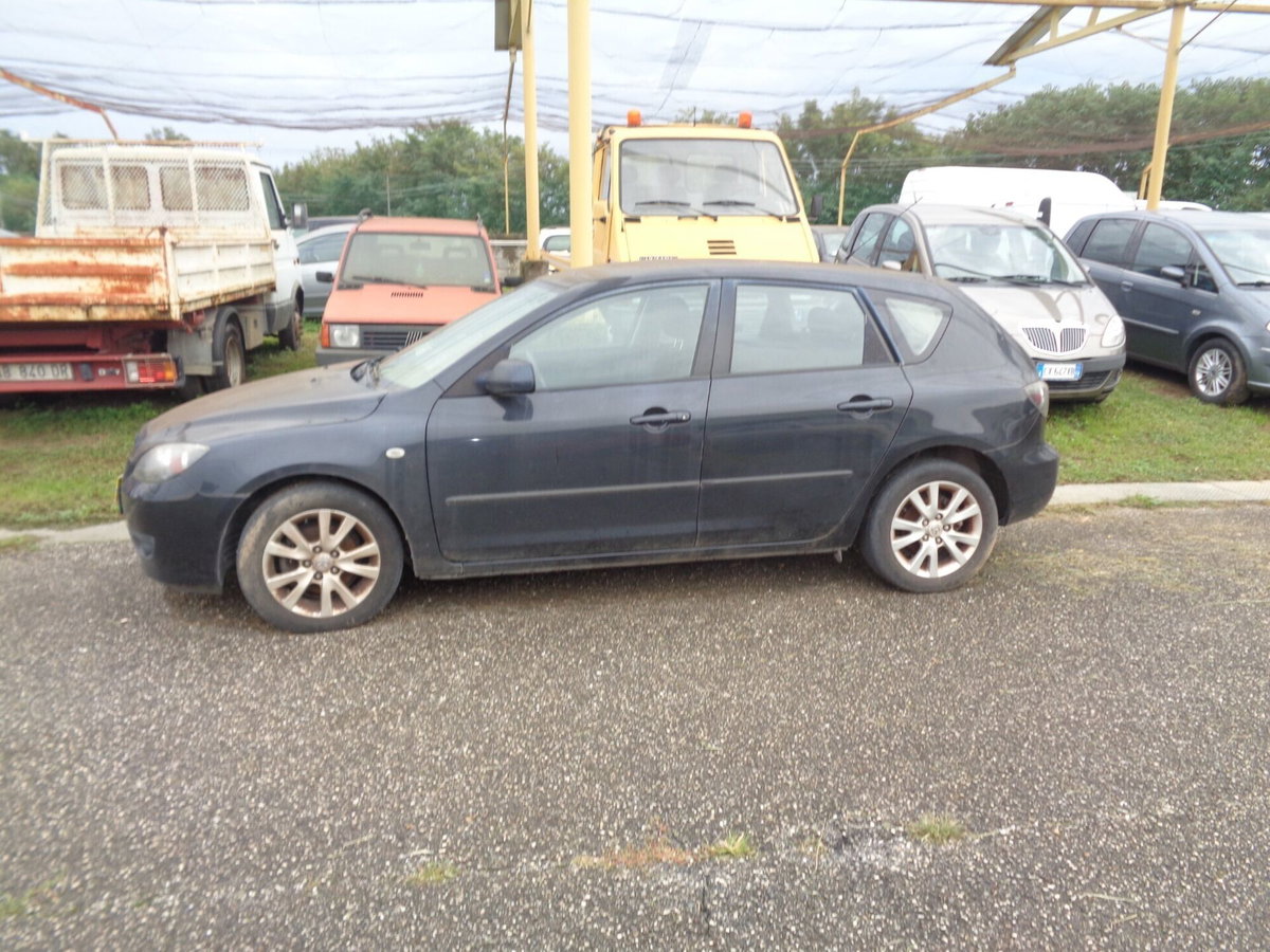 Mazda Mazda2 1.6 TD 90CV 3p. Sport (2)