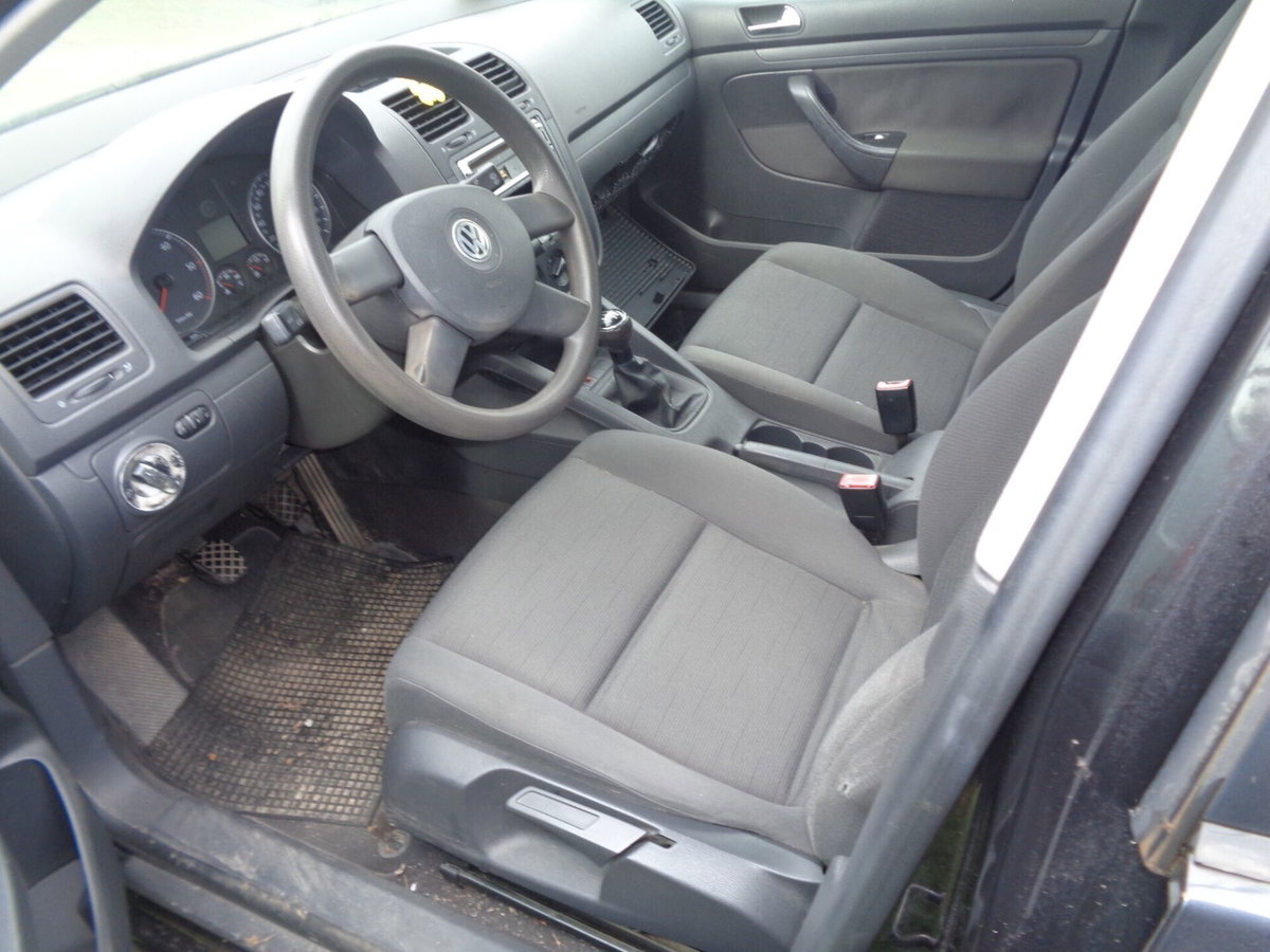 Mazda Mazda2 1.6 TD 90CV 3p. Sport (8)