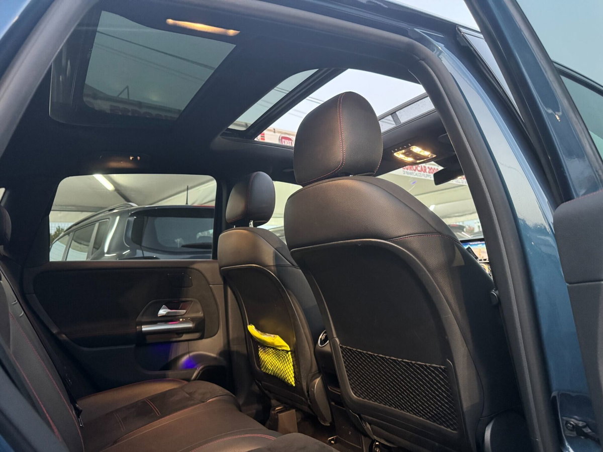 Mercedes-Benz Classe B 200 d Automatic Premium (13)