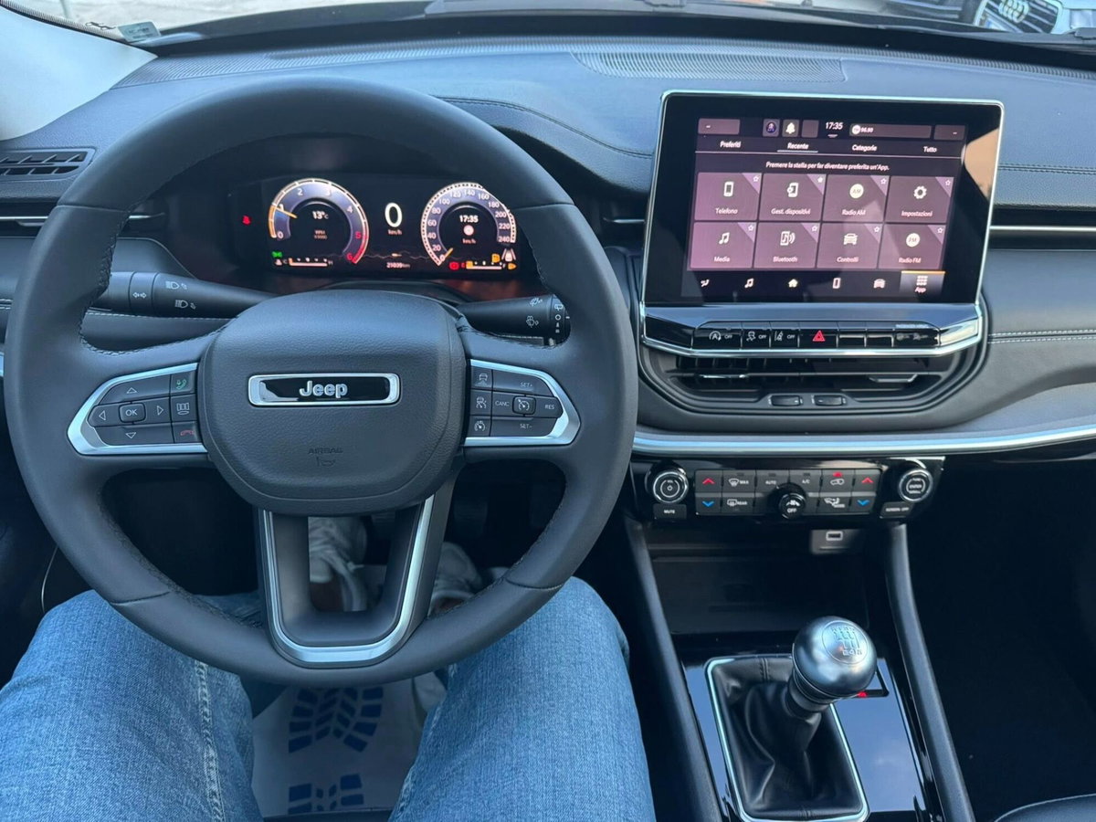 Jeep Compass 1.6 Multijet II 2WD Limited (13)
