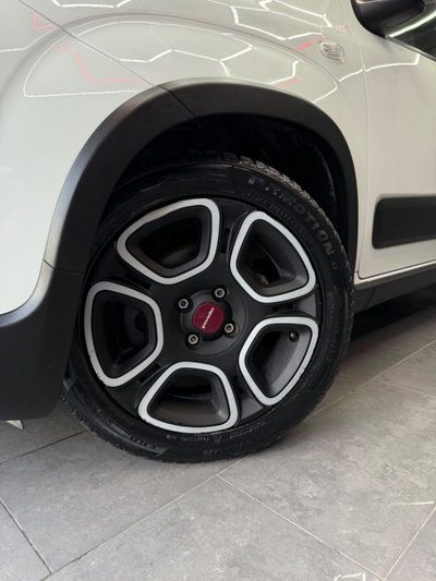 Fiat Panda 1.0 FireFly S&S Hybrid City Cross (18)