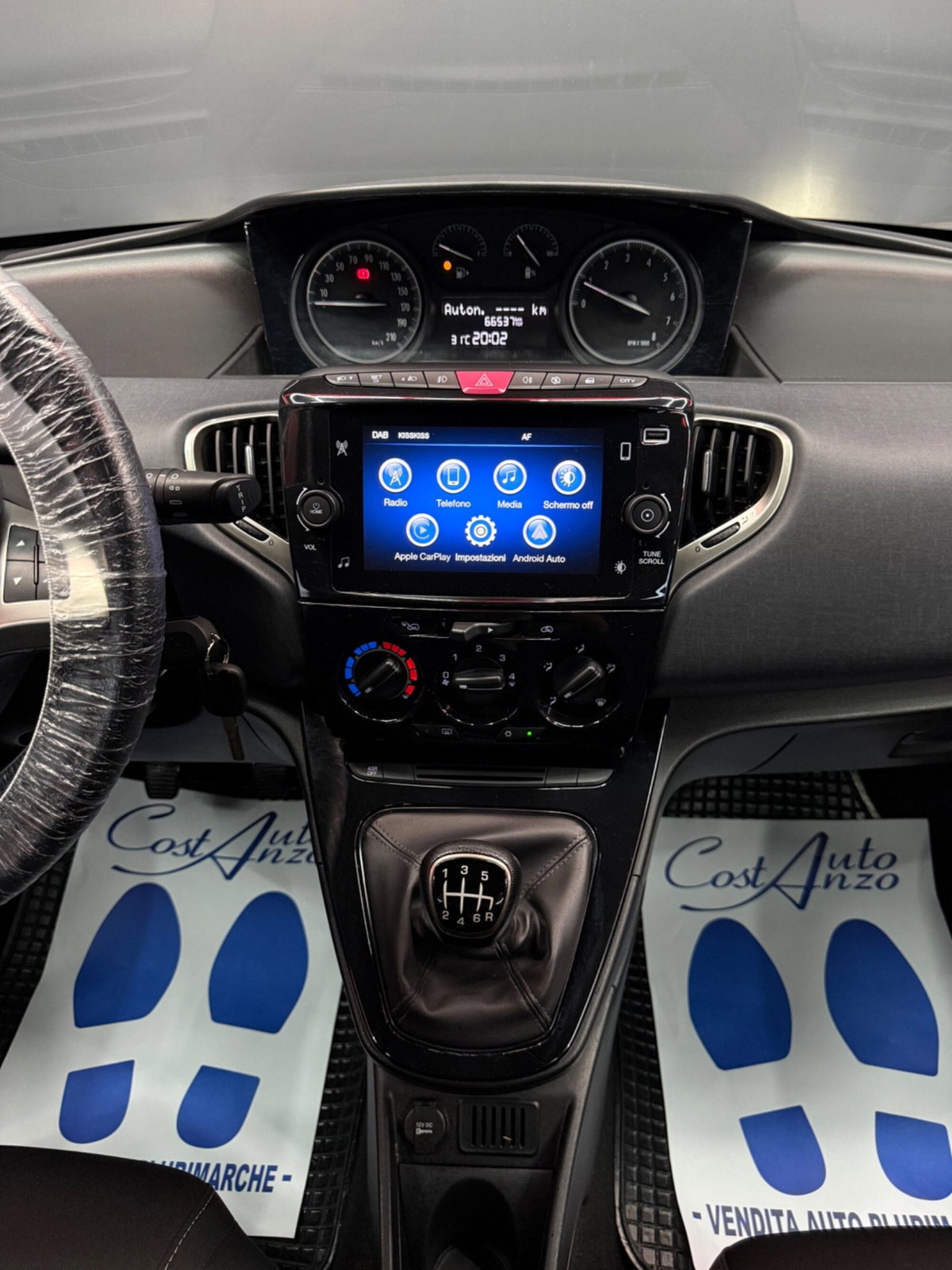 Lancia Ypsilon 1.0 FireFly 5 porte S&S Hybrid Ecochic Gold (13)