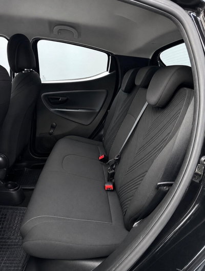 Lancia Ypsilon 1.0 FireFly 5 porte S&S Hybrid Ecochic Gold (15)