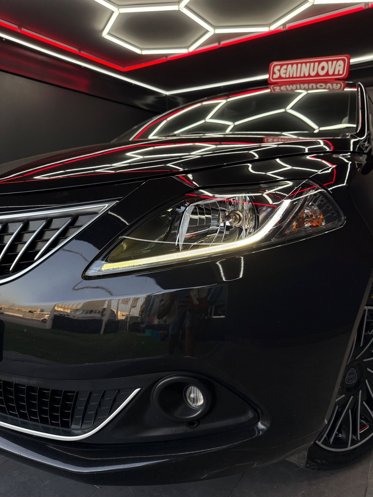 Lancia Ypsilon 1.0 FireFly 5 porte S&S Hybrid Ecochic Gold (19)