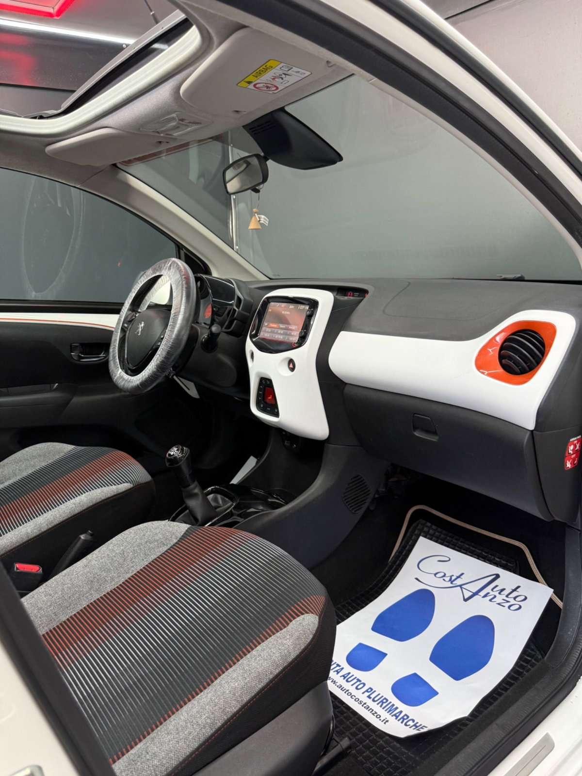 Peugeot 108 68 5 porte Roland Garros TOP! (10)