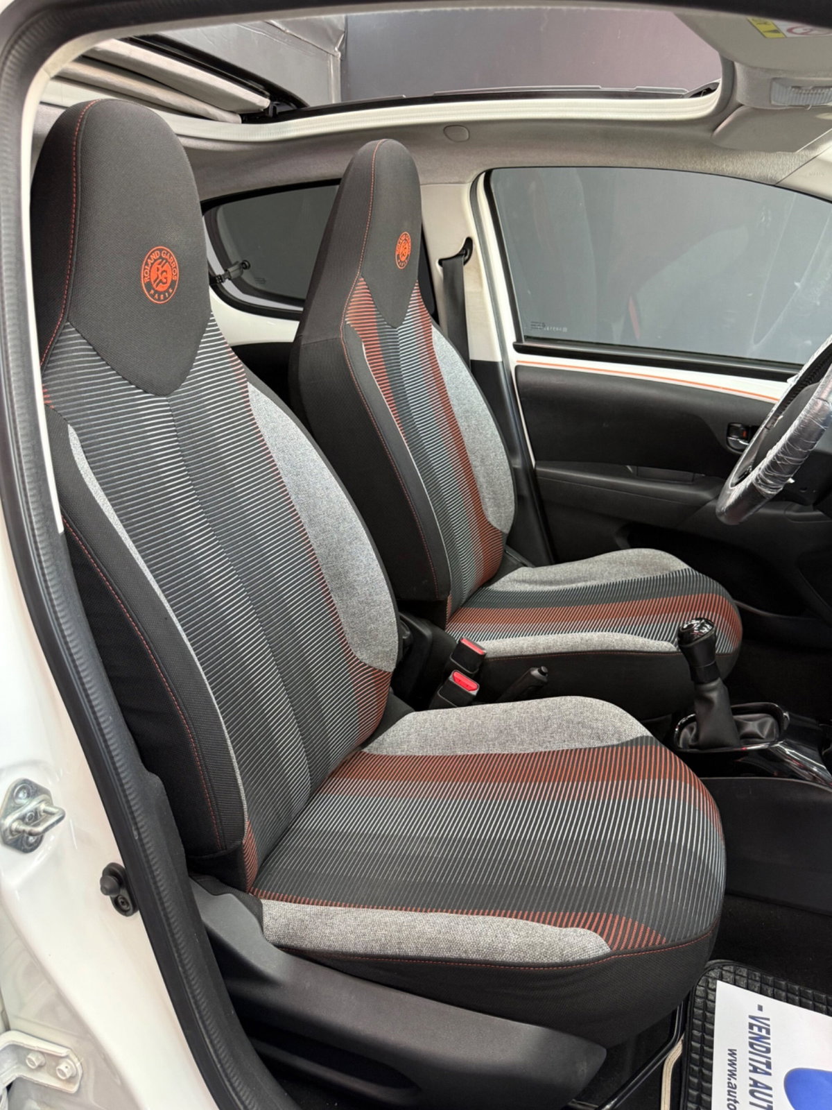 Peugeot 108 68 5 porte Roland Garros TOP! (16)