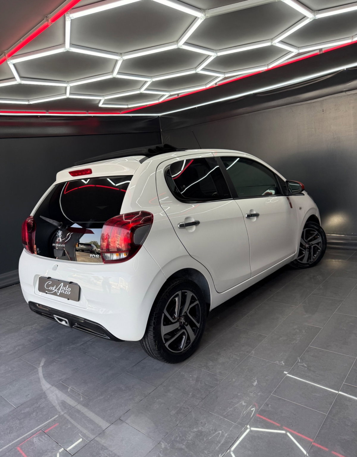 Peugeot 108 68 5 porte Roland Garros TOP! (7)