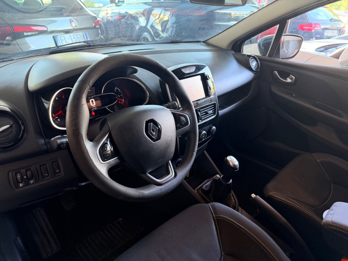 Renault Clio Sporter dCi 8V 90CV Start&Stop Energy Intens (9)
