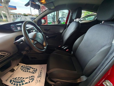 Lancia Ypsilon 1.3 MJT 16V 95 CV 5 porte S&S Platinum (18)