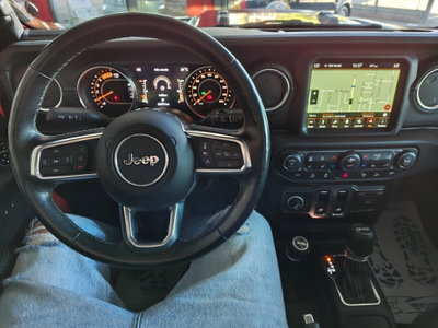 Jeep Wrangler Unlimited 2.2 Mjt II Sahara (11)
