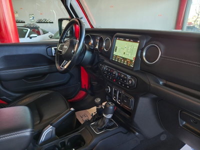 Jeep Wrangler Unlimited 2.2 Mjt II Sahara (16)