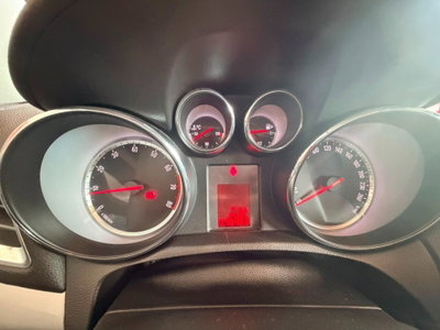 Opel Mokka 1.4 Turbo GPL Tech 140CV 4x2 Cosmo b-Color (11)