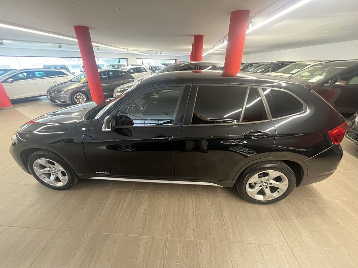 BMW X1 sDrive18d (6)