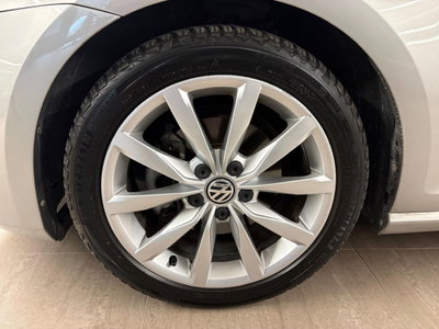Volkswagen Golf 1.6 TDI DPF 3p. Highline (14)