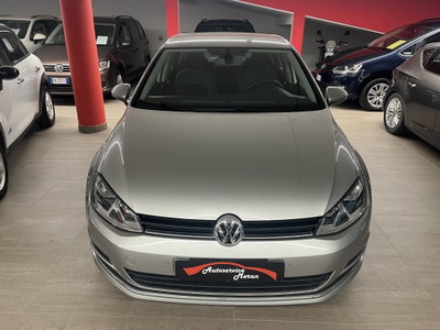 Volkswagen Golf 1.6 TDI DPF 3p. Highline (2)