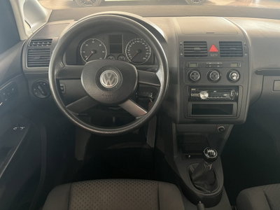 Volkswagen Touran 1.9 TDI 105CV DPF (14)